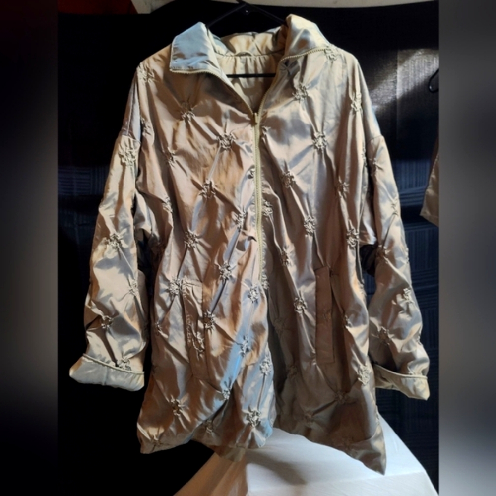 Mycra Pac Elegant Metallic Green Reversible Women's Jacket